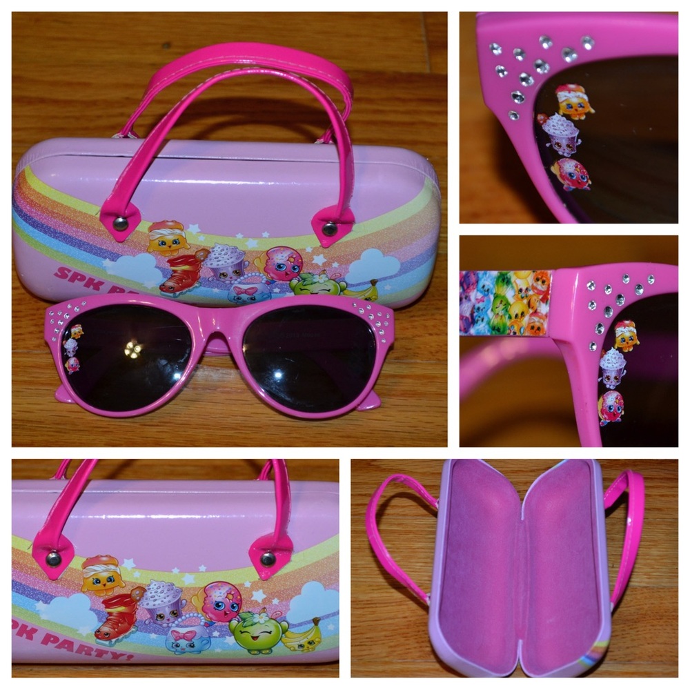 Youth girls Shopkins sunglasses and carrying case